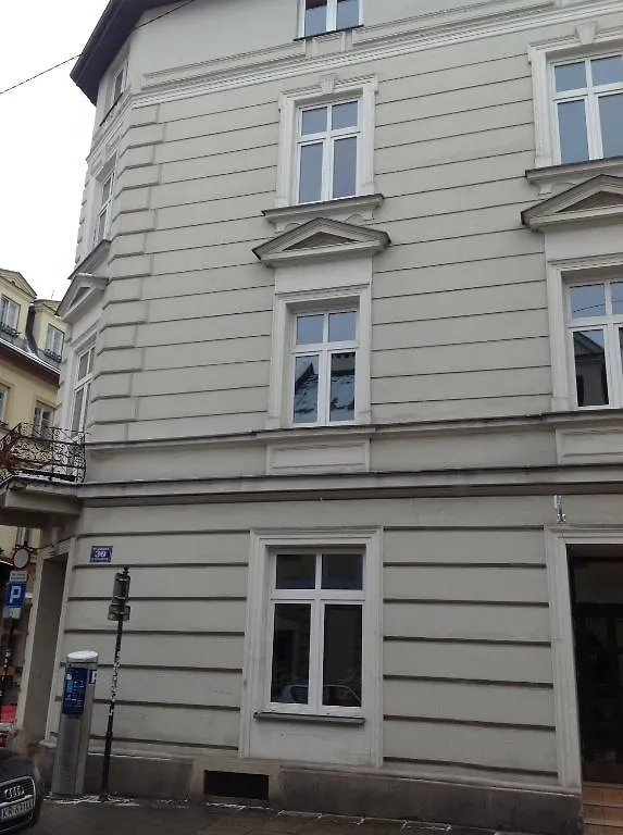 Abel Hostel Krasków Polonya